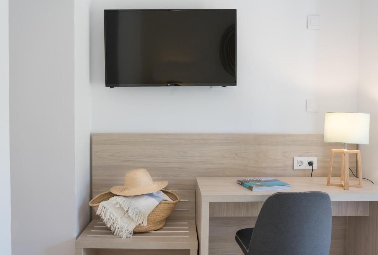 Hotel Moon Dreams Marina Parc Na Macaret Стая снимка