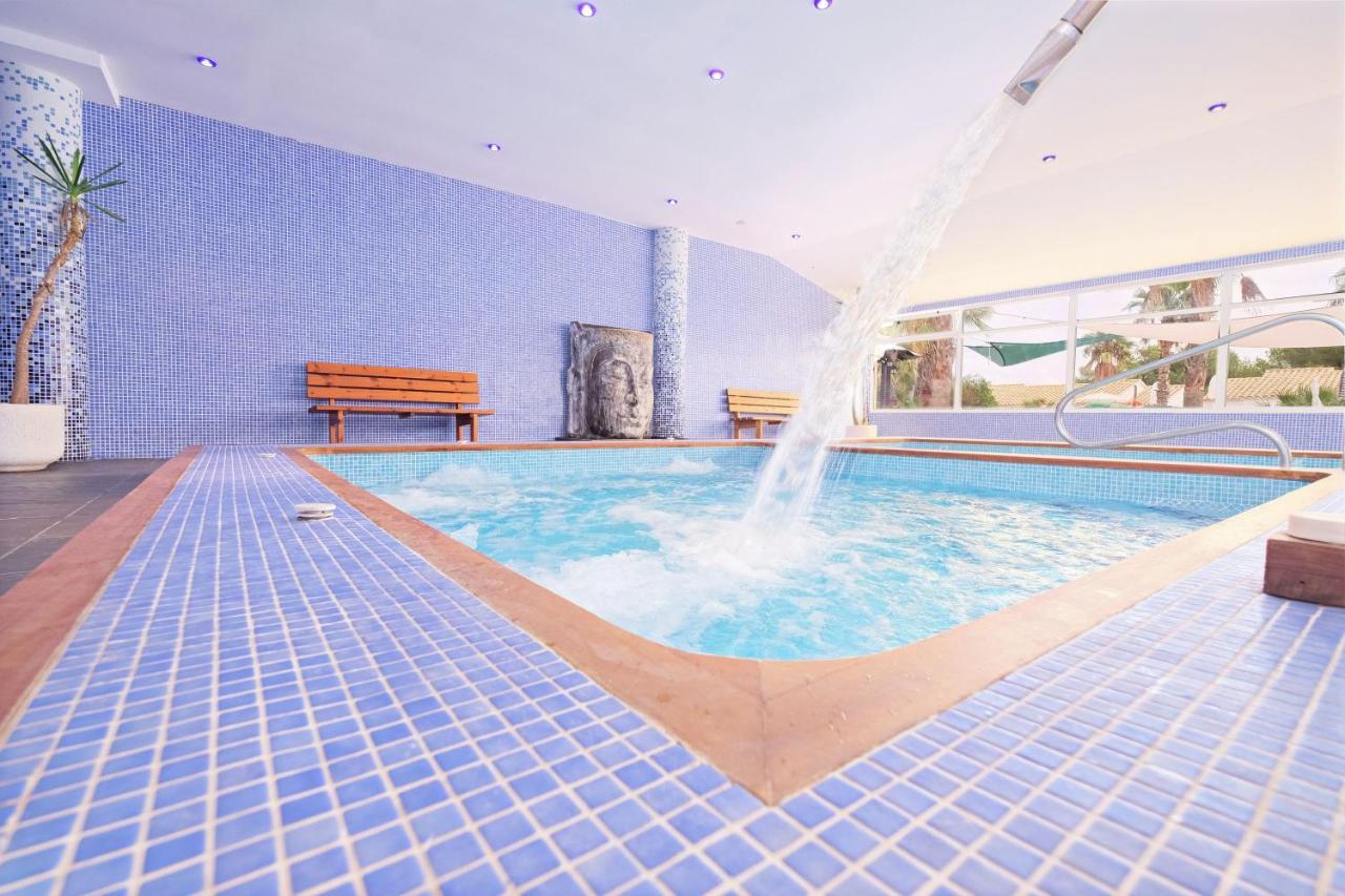 Hotel Moon Dreams Marina Parc Na Macaret Екстериор снимка