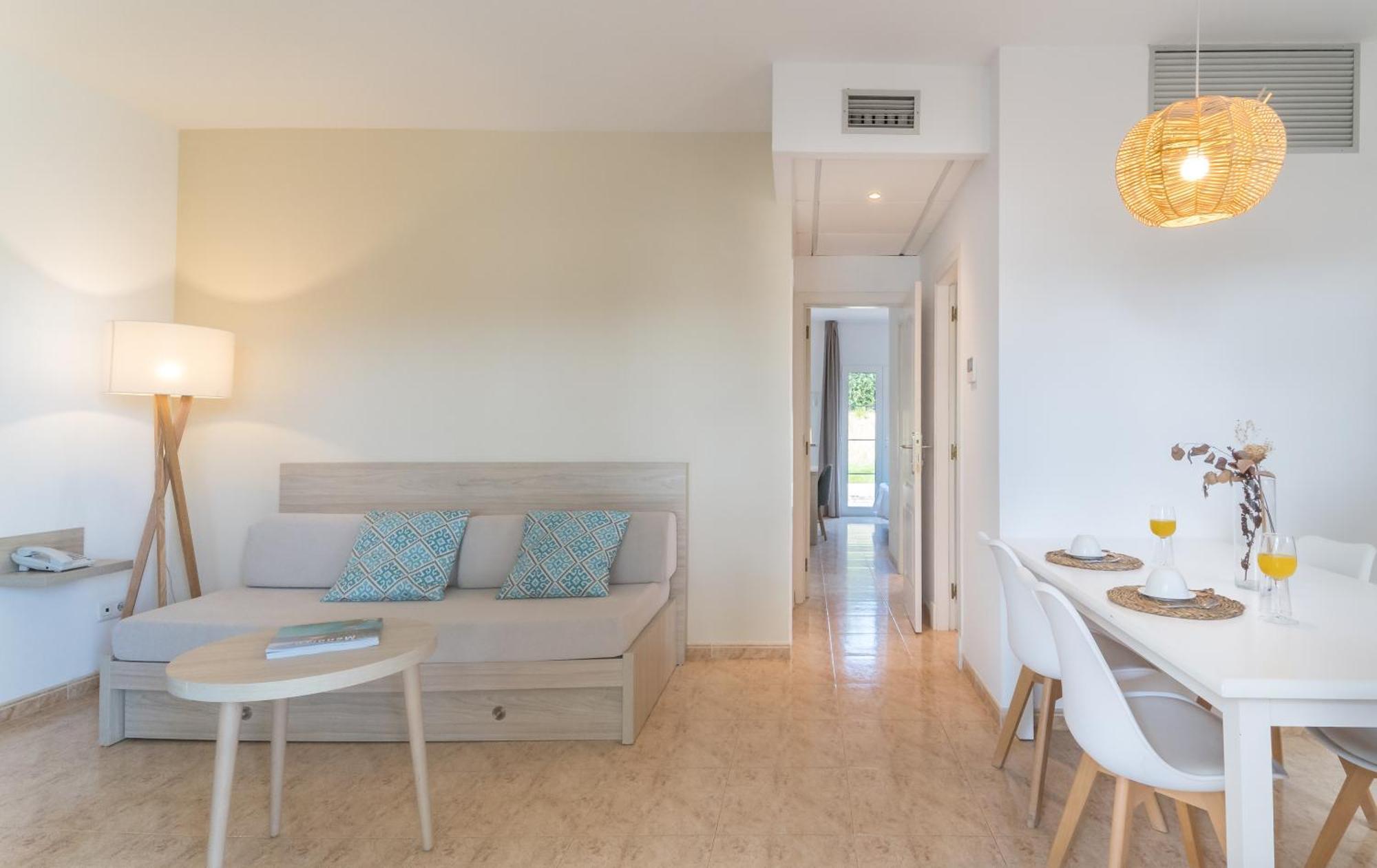 Hotel Moon Dreams Marina Parc Na Macaret Екстериор снимка
