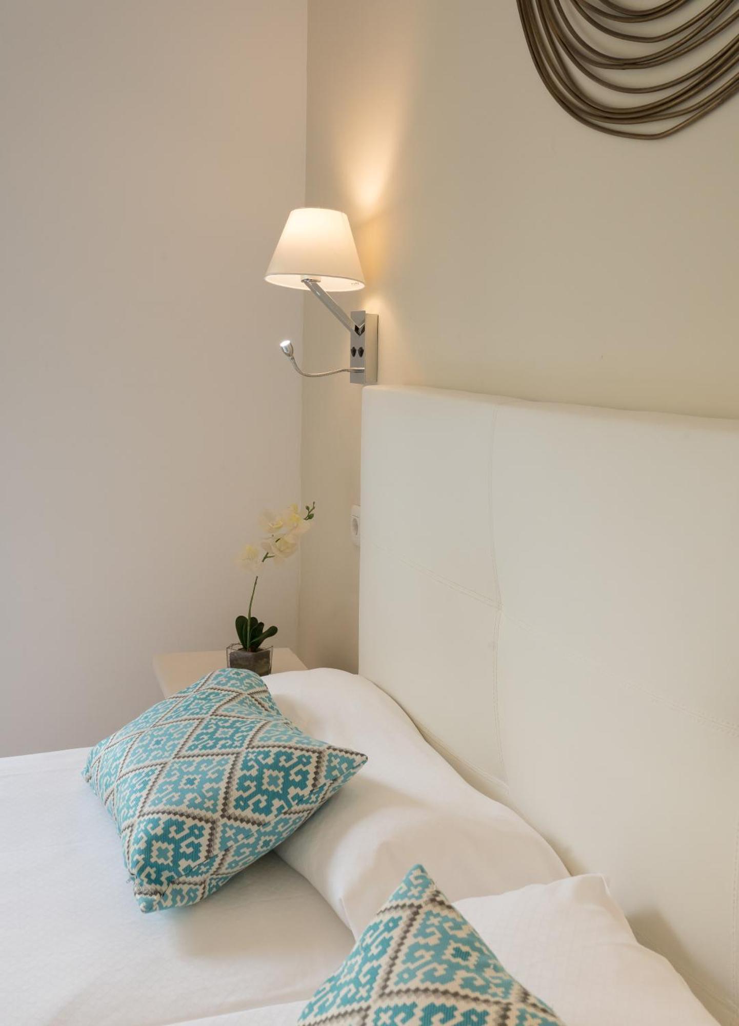 Hotel Moon Dreams Marina Parc Na Macaret Стая снимка