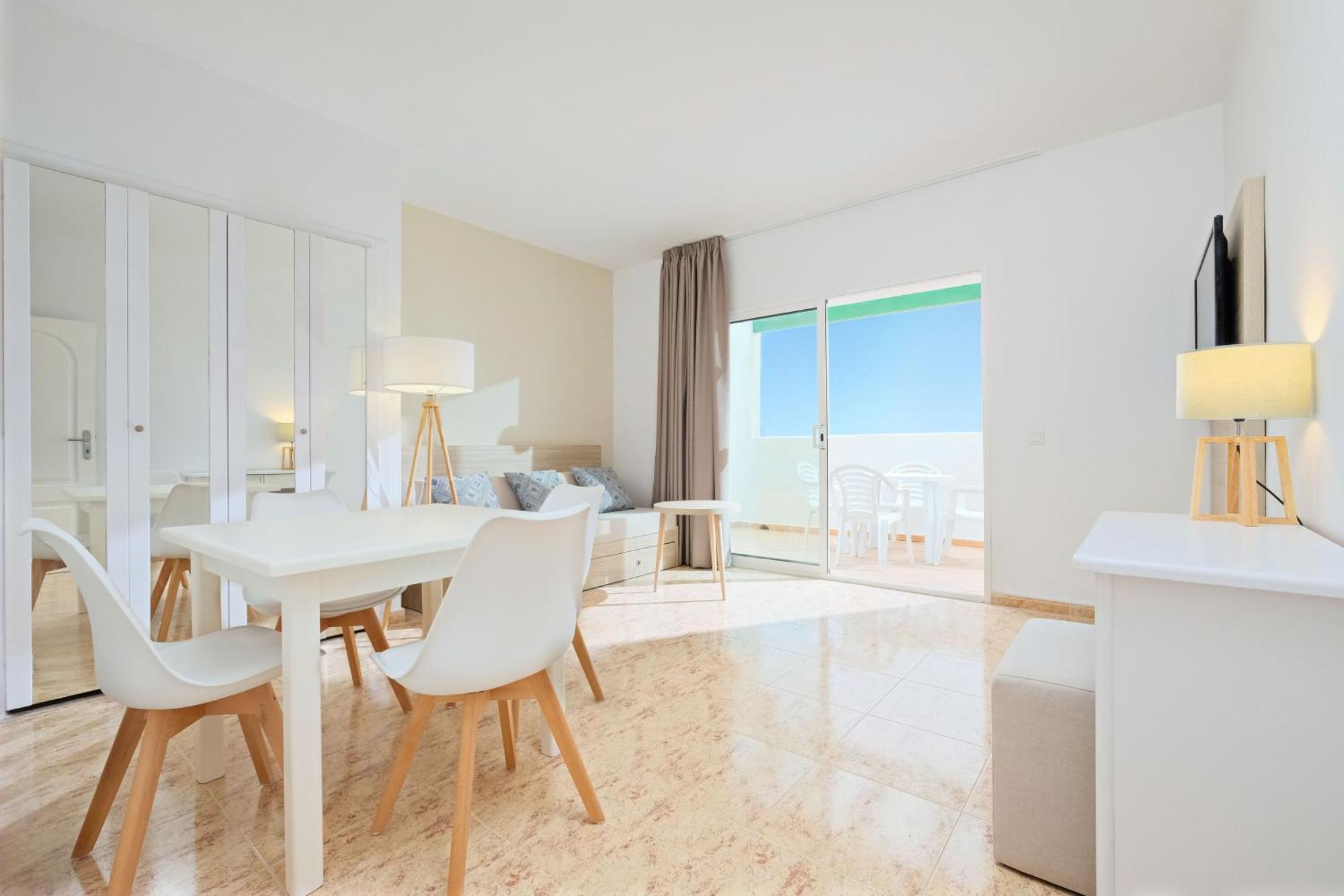 Hotel Moon Dreams Marina Parc Na Macaret Стая снимка